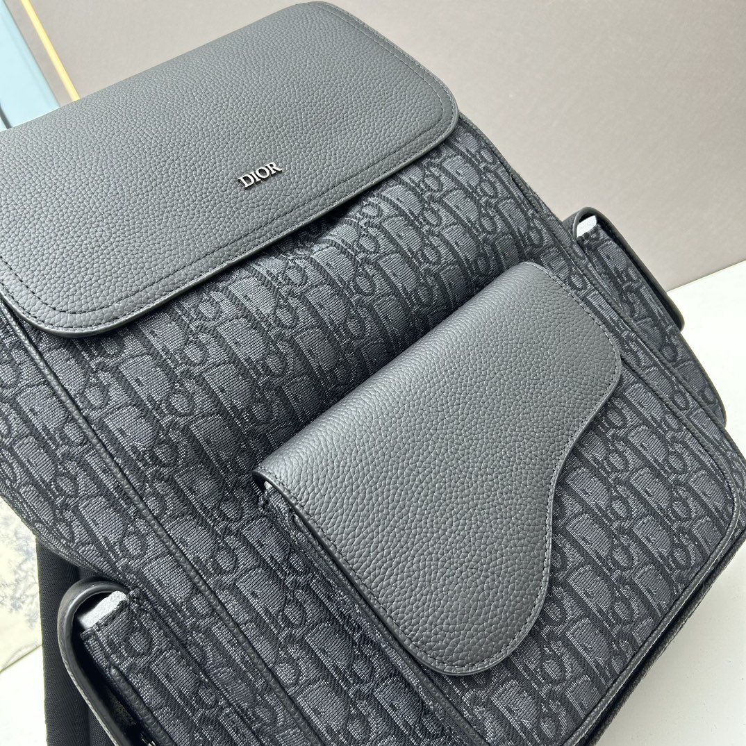 Dior Unisex CD Saddle Backpack Black Dior Oblique Jacquard Grained Calfskin