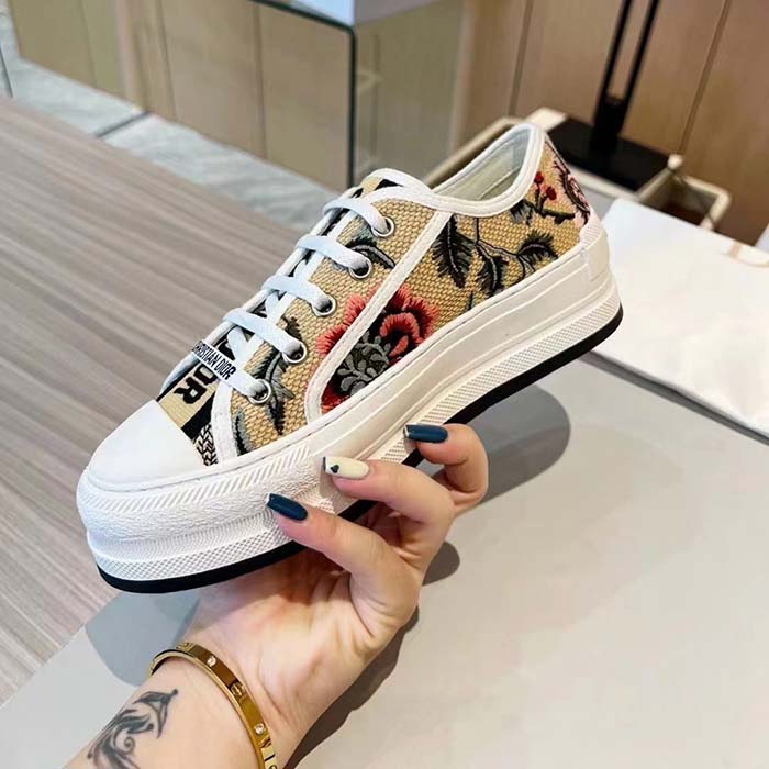 Dior Women Shoes CD Walk’N’Dior Sneaker Beige Multicolor Raffia Embroidered Petites Fleurs