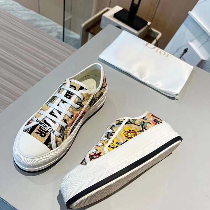Dior Women Shoes CD Walk’N’Dior Sneaker Beige Multicolor Raffia Embroidered Petites Fleurs