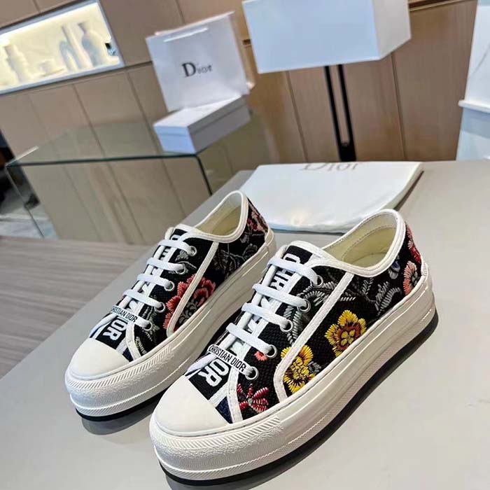 Dior Women Shoes CD Walk’N’Dior Sneaker Black Multicolor Cotton Embroidered Petites Fleurs
