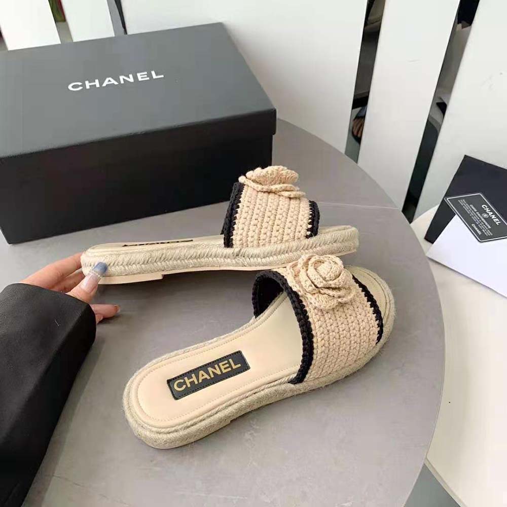 Chanel Women Mules Crochet Ivory and Black 0.5 cm Heel-Beige