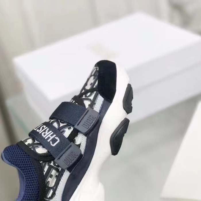 Dior Unisex CD D-Wander Sneaker Deep Blue Dior Oblique Technical Fabric
