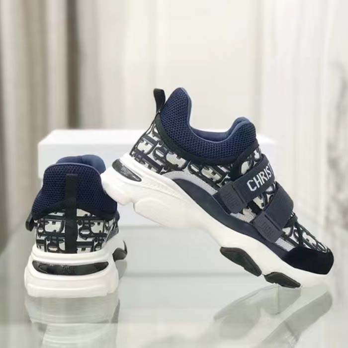 Dior Unisex CD D-Wander Sneaker Deep Blue Dior Oblique Technical Fabric