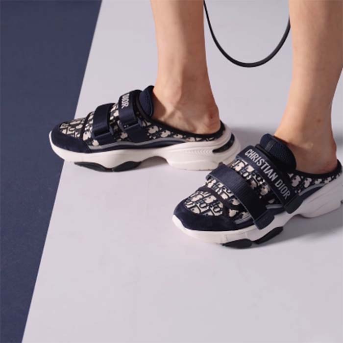 Dior Unisex CD D-Wander Sneaker Deep Blue Oblique Technical Fabric Open-Back