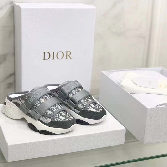 Dior Unisex CD D-Wander Sneaker Gray Stone Oblique Technical Fabric Open-Back