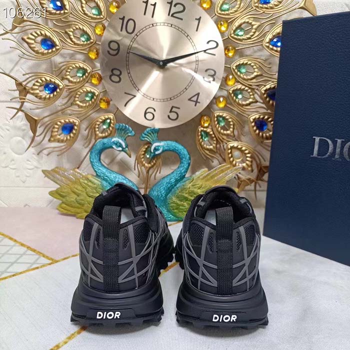 Dior Unisex Shoes CD B31 Runner Sneaker Black Technical Mesh Gray Rubber Warped Cannage