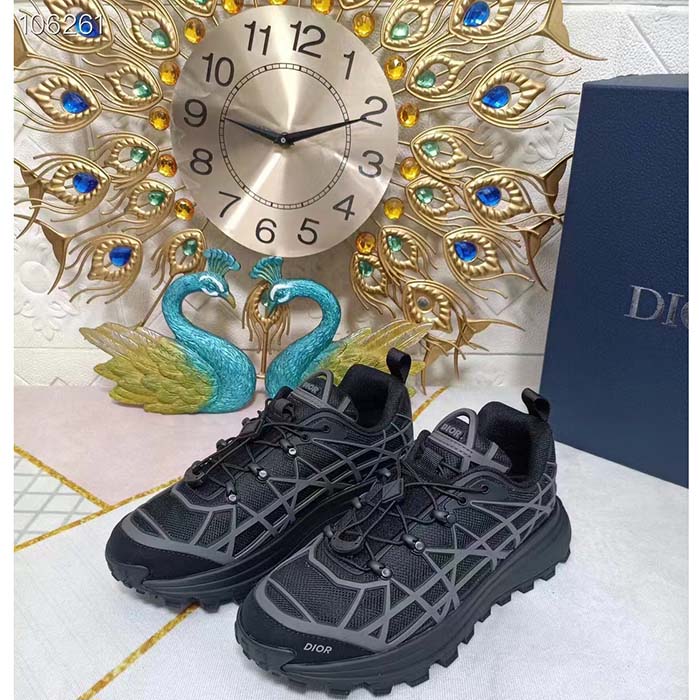 Dior Unisex Shoes CD B31 Runner Sneaker Black Technical Mesh Gray Rubber Warped Cannage