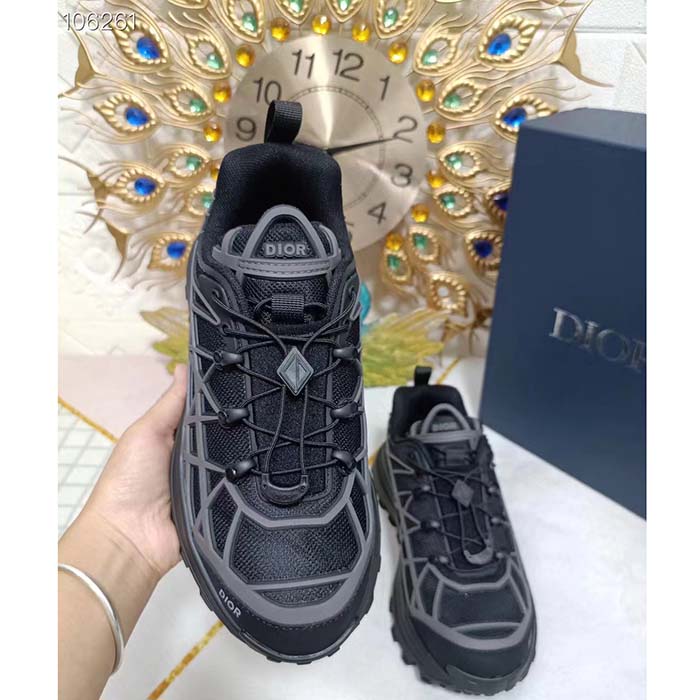 Dior Unisex Shoes CD B31 Runner Sneaker Black Technical Mesh Gray Rubber Warped Cannage