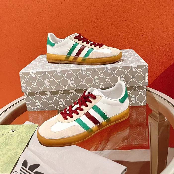 Gucci Unisex Adidas x Gucci Gazelle Sneaker White leather Oatmeal Suede Low Heel