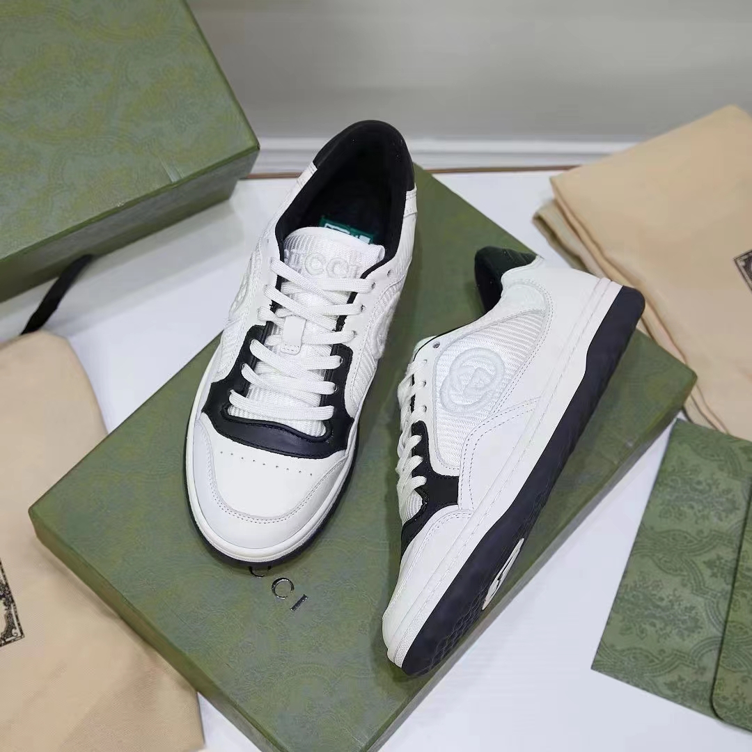Gucci Unisex GG MAC80 Sneaker Off White Black Leather Round Toe Rubber Flat