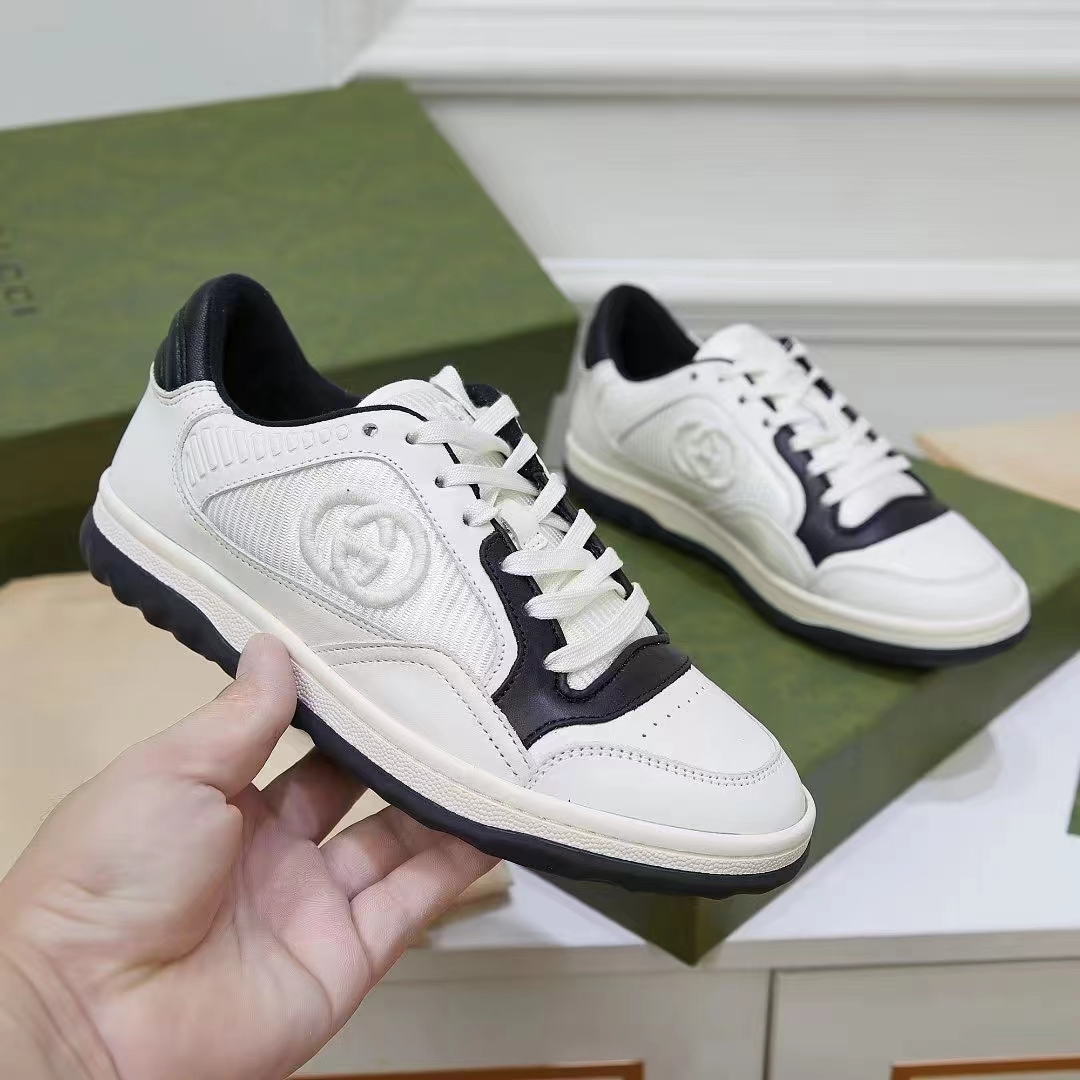 Gucci Unisex GG MAC80 Sneaker Off White Black Leather Round Toe Rubber Flat