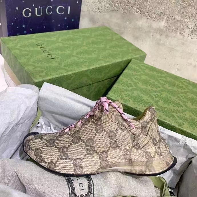 Gucci Unisex GG Run Sneaker Beige Ebony Leather GG Water Transfer Print