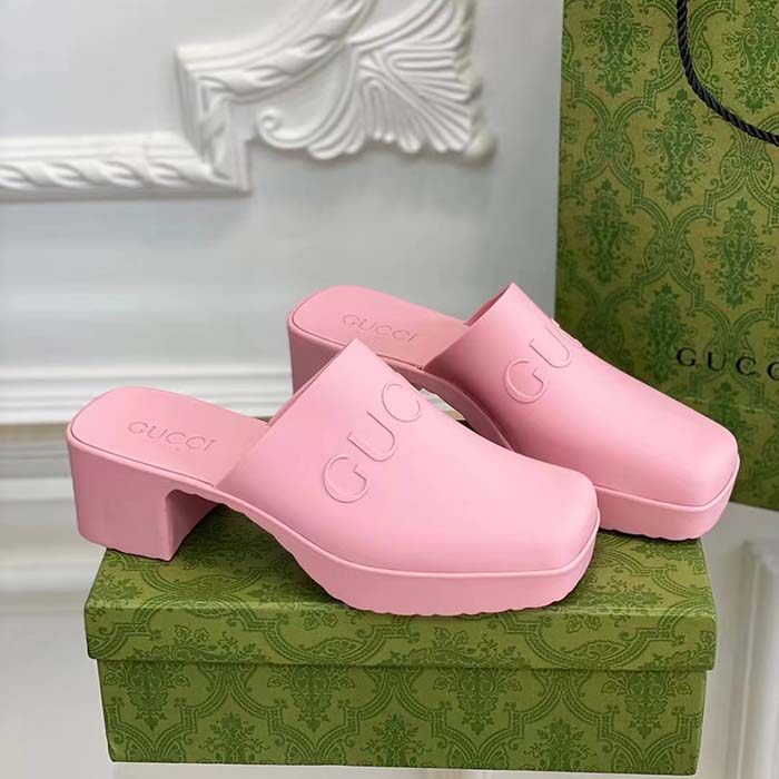 Gucci Women GG Slip-On Sandal Pink Rubber Embossed Logo Square Toe Chevron