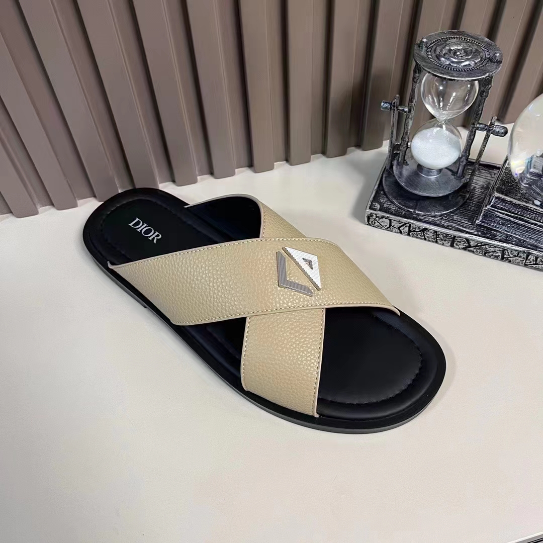Dior Unisex CD Dior Alias Sandal Beige Grained Calfskin Black Calfskin Insole