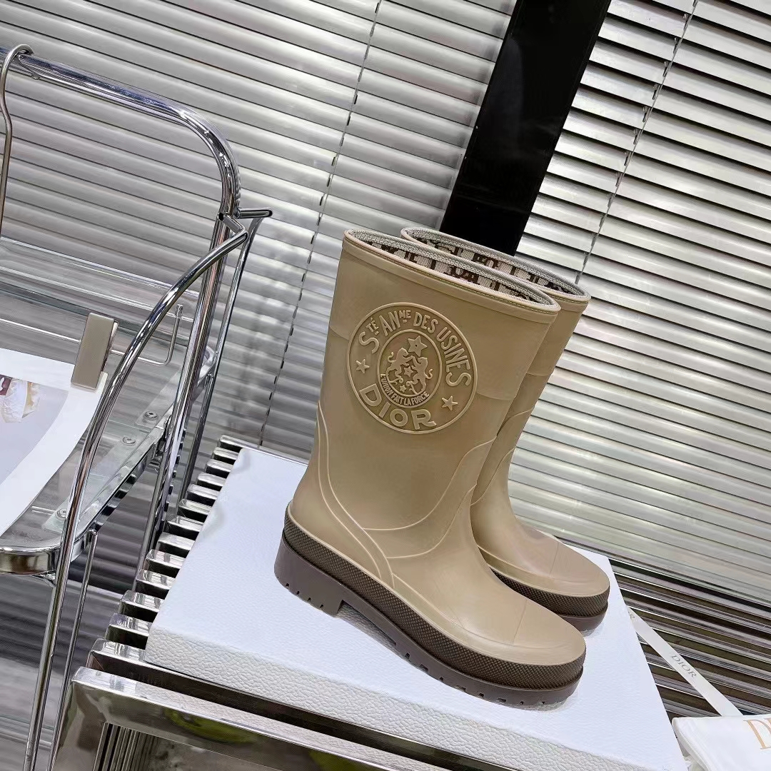Dior Women CD Diorunion Rain Boot Beige Brown Two-Tone Rubber Dior Union Motif