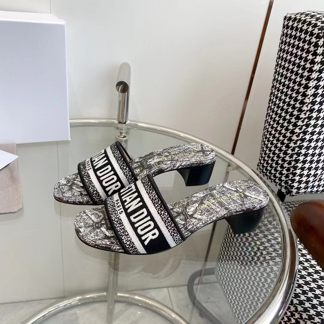 Dior Women CD Dway Heeled Slide White Black Embroidered Cotton Plan De Paris
