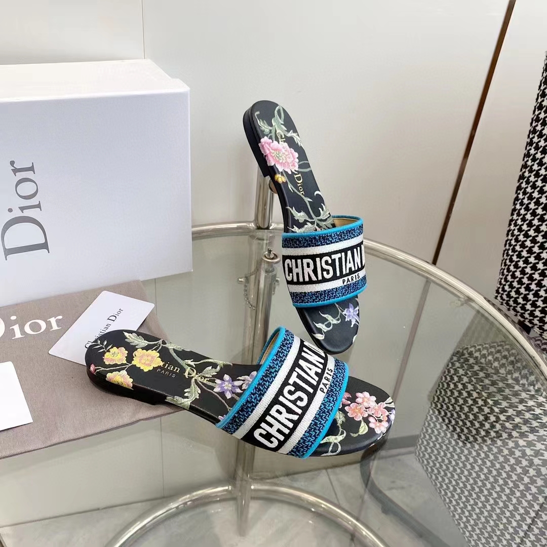 Dior Women CD Dway Slide Black Multicolor Embroidered Cotton Dior Petites Fleurs