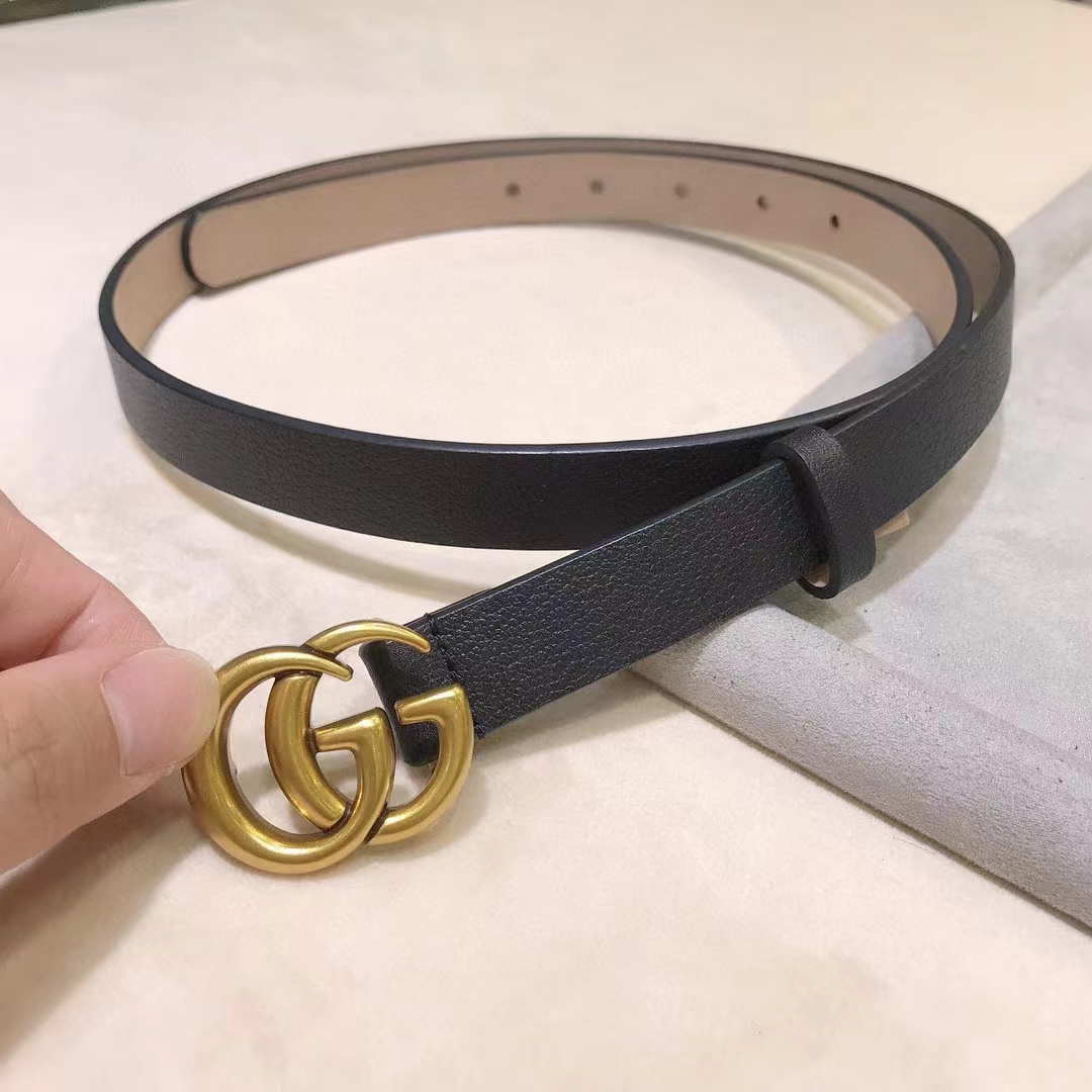 Gucci Unisex Marmont Reversible Thin Belt Black Leather Double G Buckle