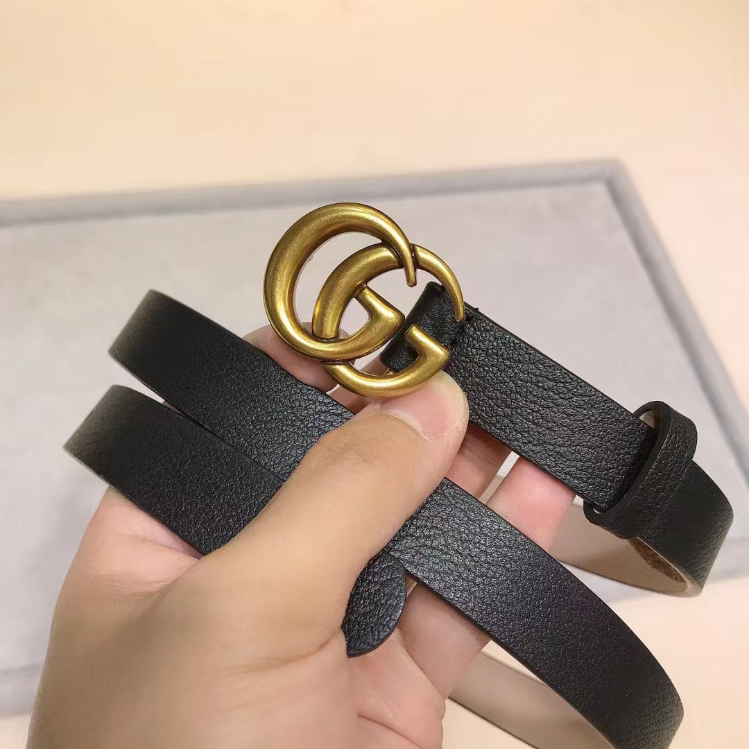 Gucci Unisex Marmont Reversible Thin Belt Black Leather Double G Buckle