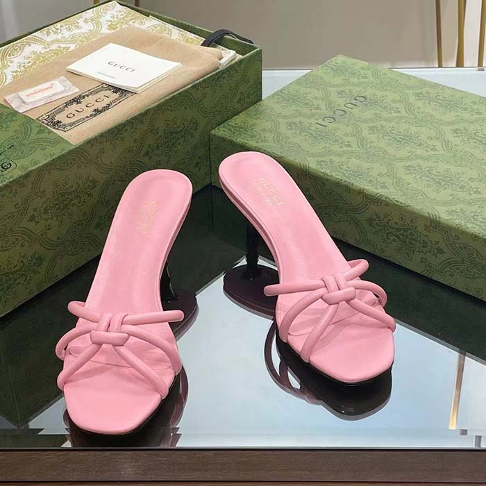 Gucci Women GG Slide Sandal Bamboo Pink Leather Bamboo Low Heel