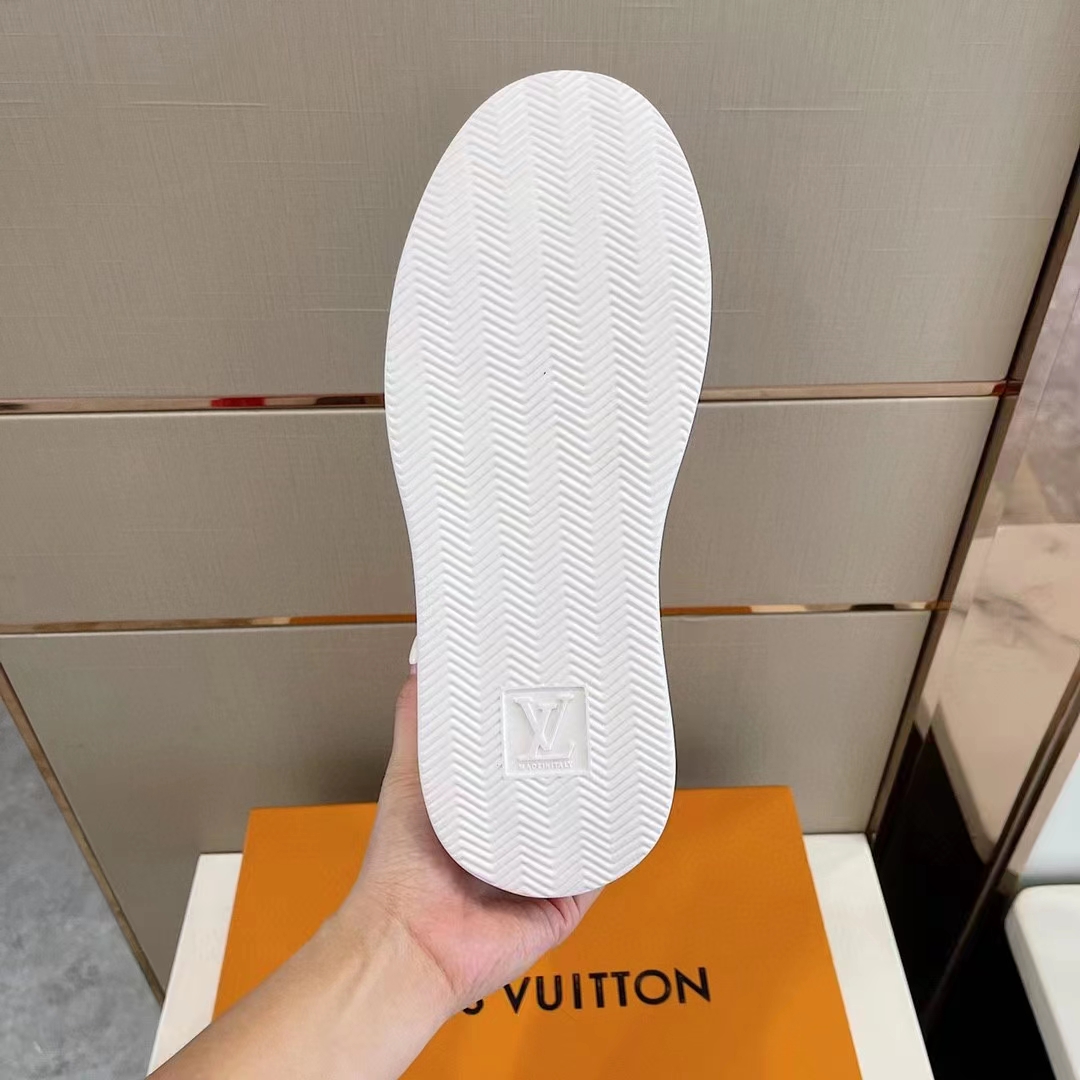 Louis Vuitton Unisex Beverly Hills Sneaker Green Monogram-Printed Calf Leather Rubber Outsole