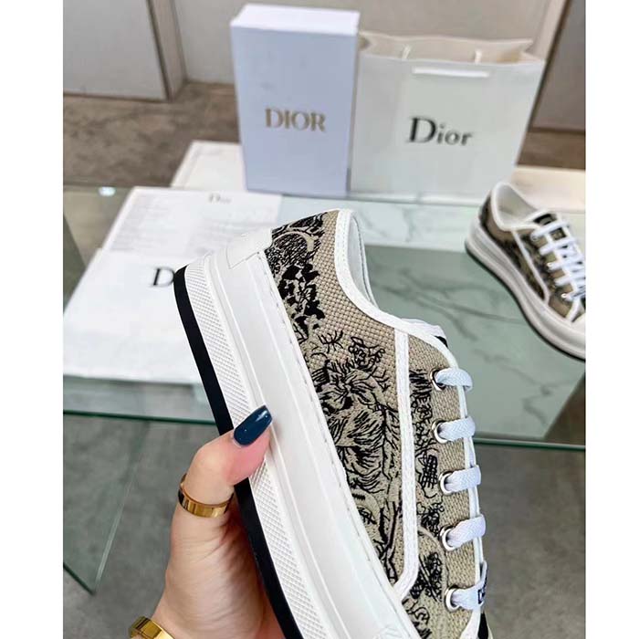 Dior CD Unisex Walk’n’Dior Sneaker Beige Black Embroidered Cotton Toile De Jouy Voyage