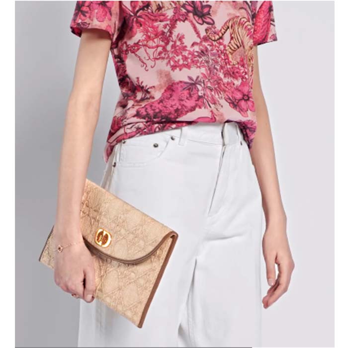 Dior Unisex CD 30 Montaigne Avenue Pouch Flap Natural Cannage Raffia