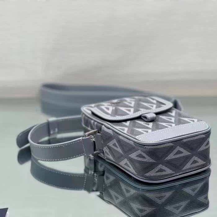 Dior Unisex Hit The Road Vertical Pouch Dior Gray CD Diamond Canvas
