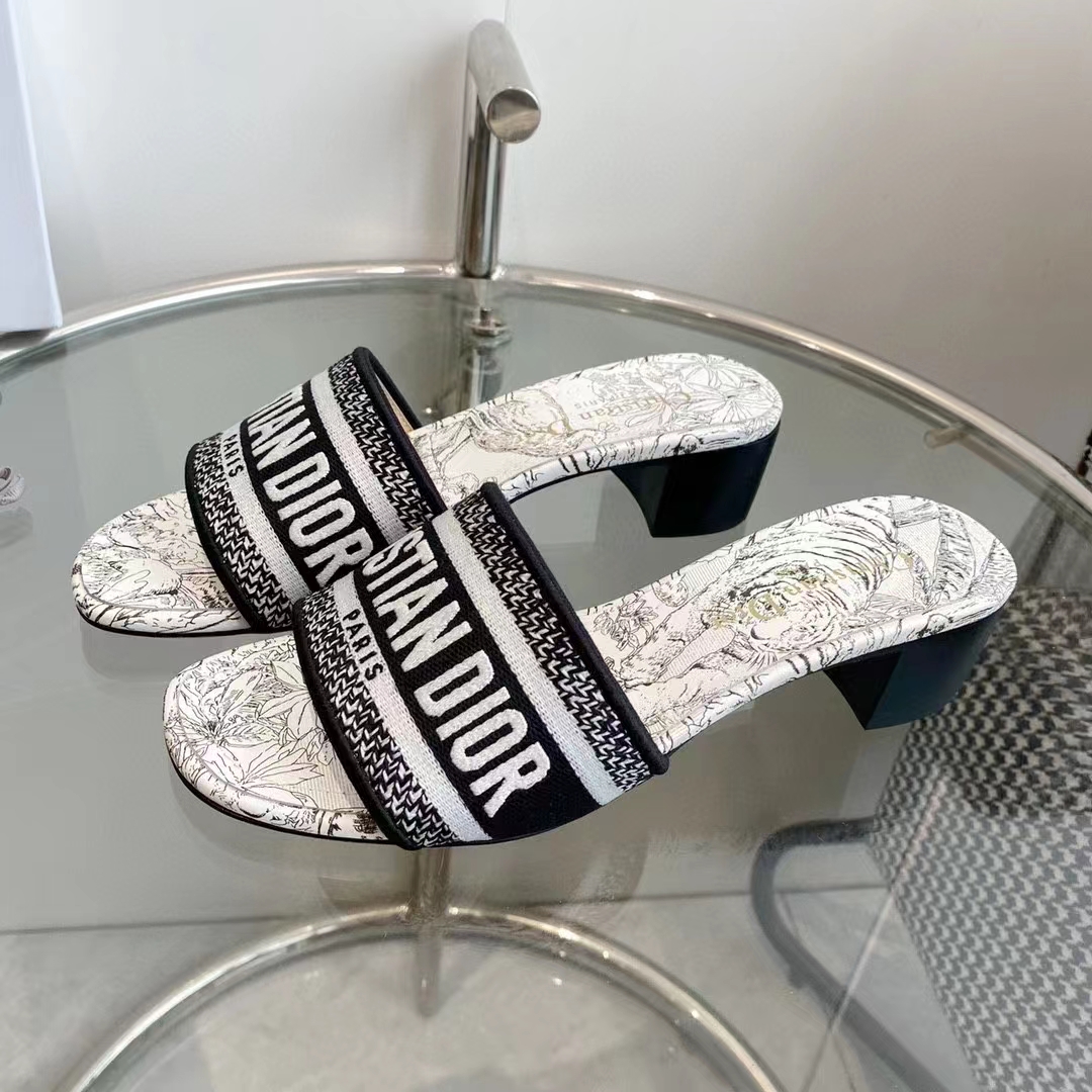 Dior Women CD Dway Heeled Slide White Black Embroidered Cotton Toile De Jouy Voyage