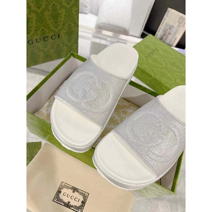Gucci Unisex GG Interlocking G Slide Sandal Metallic Silver Rubber Low 4.3 CM Heel