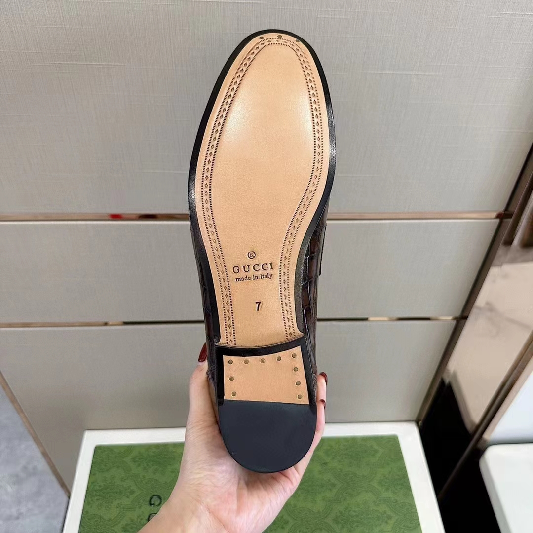 Gucci Unisex GG Jordaan Crocodile Loafer Blake Construction Brown Horsebit Leather Flat 1 CM Heel