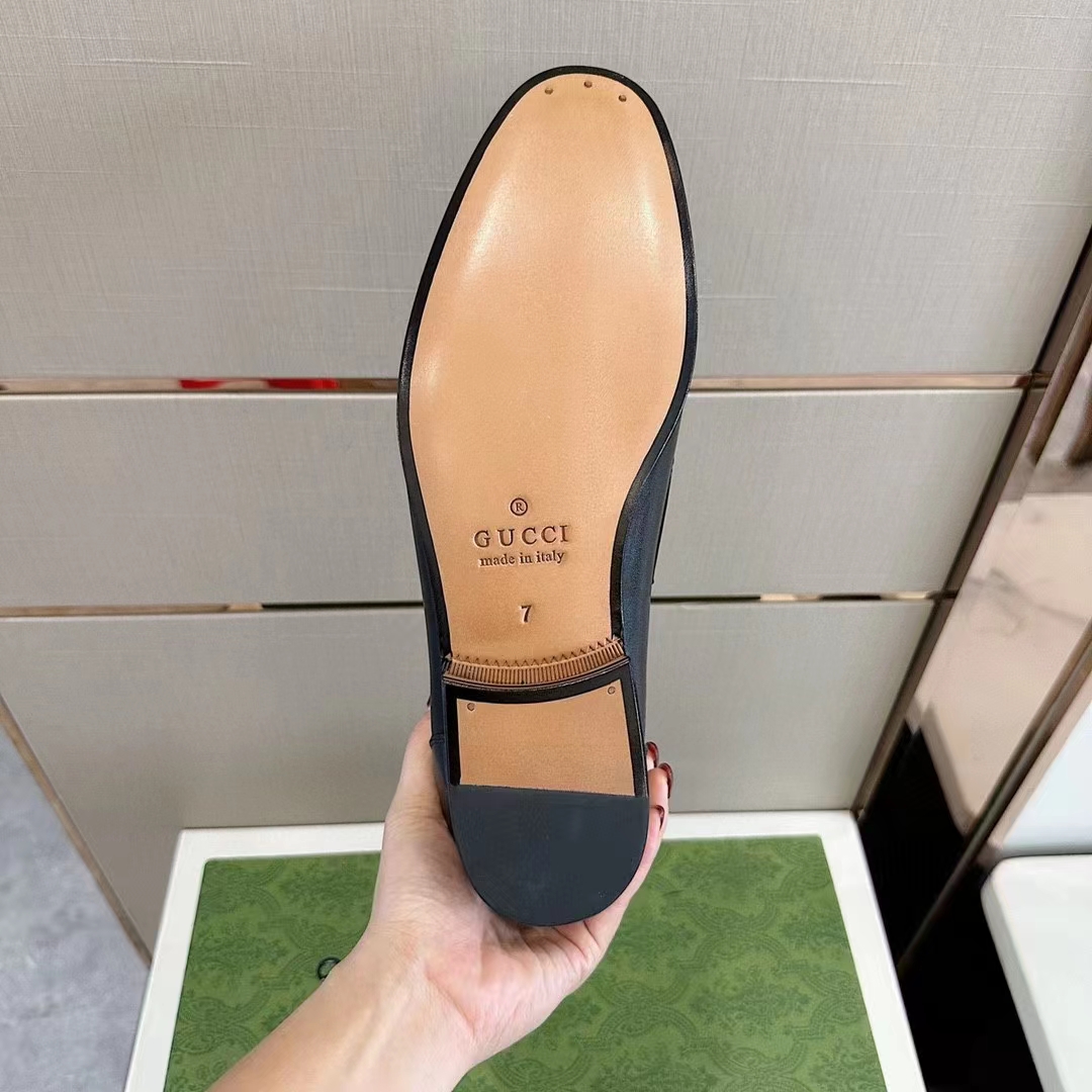 Gucci Unisex GG Loafer Horsebit Soft Black Leather Web Sole Flat 1.5 CM Heel