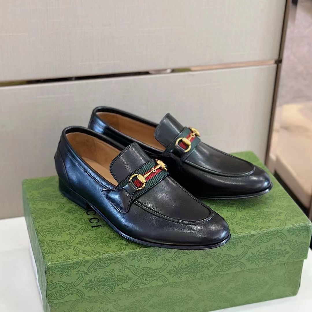 Gucci Unisex GG Loafer Horsebit Soft Black Leather Web Sole Flat 1.5 CM Heel