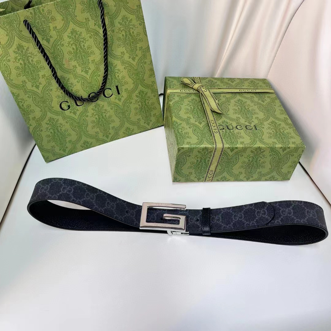 Gucci Unisex Reversible Belt Square G Buckle Black GG Supreme Canvas Reverses Leather