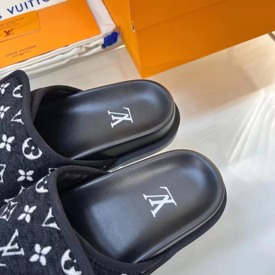 Louis Vuitton LV Unisex Miami Mule Black Mini Monogram Textile Anatomic Insole