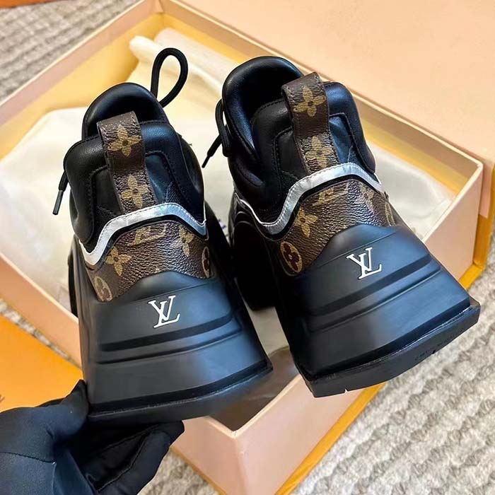 Louis Vuitton Unisex LV Archlight 2.0 Platform Sneaker Black Mix of Materials 5 Cm Heel