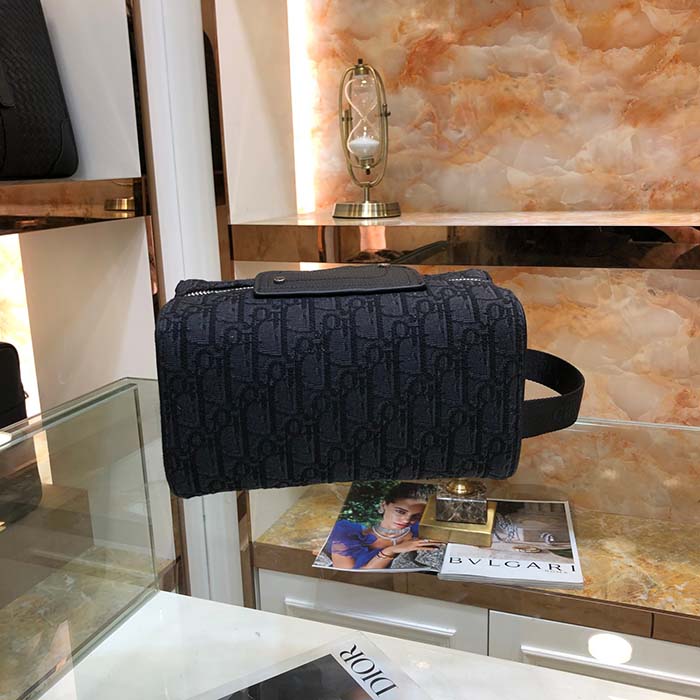 Dior Unisex CD Dior Lingot Toiletry Case Black Dior Oblique Jacquard Grained Calfskin