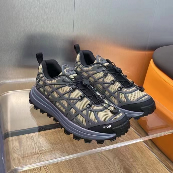Dior Unisex Shoes CD B31 Runner Sneaker Brown Technical Mesh Deep Gray Rubber Warped Cannage