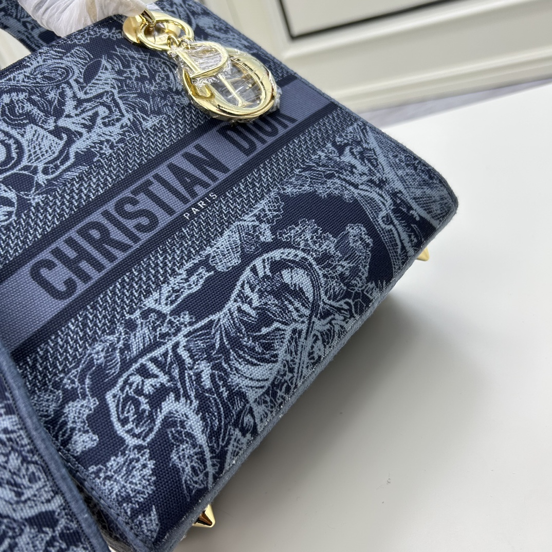 Dior Women CD Medium Lady D-Lite Bag Denim Blue Toile De Jouy Embroidery