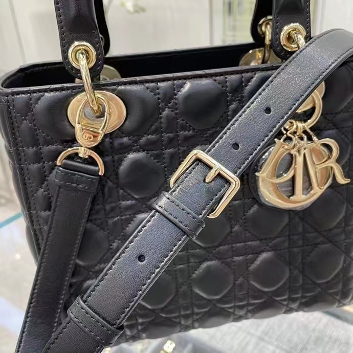 Dior Women CD Medium Lady Dior Bag Black Cannage Lambskin