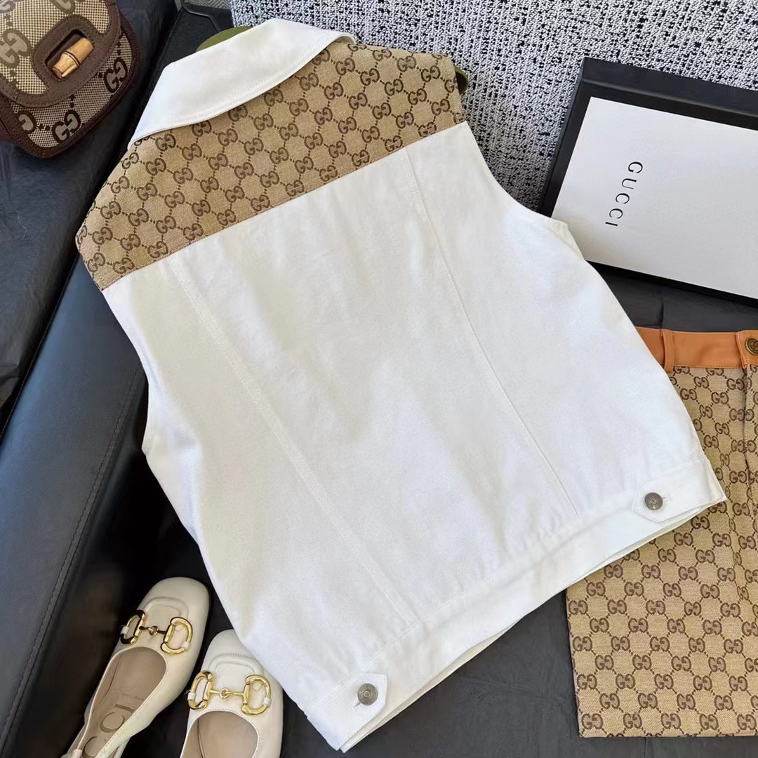 Gucci Men Washed Organic Denim Vest GG Light Blue Stone Bleached Point Collar Sleeveless