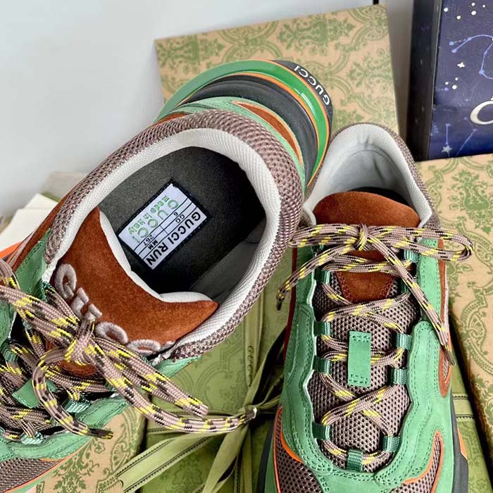 Gucci Unisex Run Sneaker Green Brown Suede Interlocking G Bi-Color Rubbe Low Heel