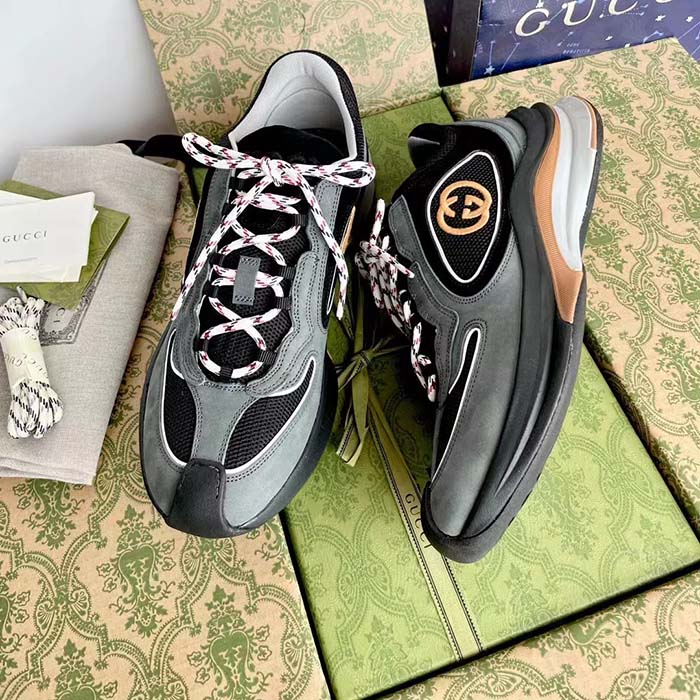 Gucci Unisex Run Sneaker Grey Black Suede Interlocking G Bi-Color Rubbe Low Heel