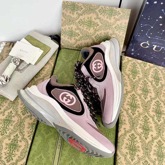 Gucci Unisex Run Sneaker Lilac Black Suede Interlocking G Bi-Color Rubbe Low Heel