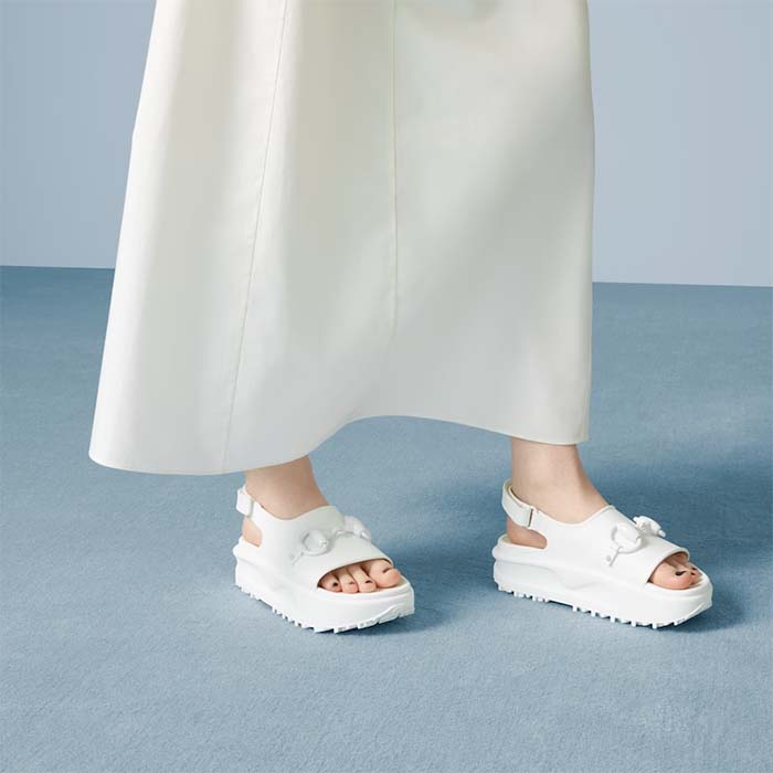 Gucci Women GG Horsebit Flatform Sandal White Rubber Plastic Horsebit Velcro Strap Closure