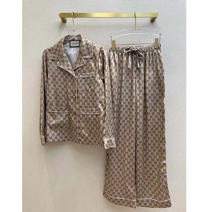 Gucci Men GG Supreme Print Beige Ebony Silk Piped Notch Collar Long Sleeves