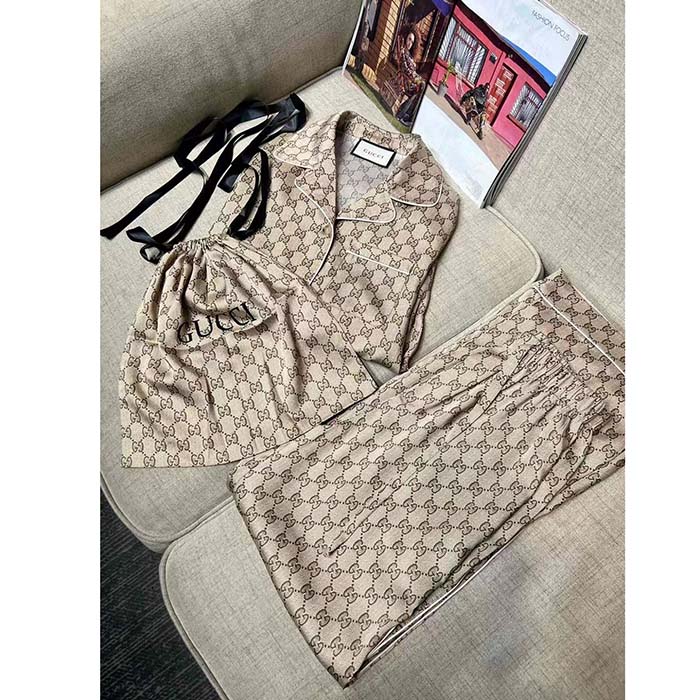 Gucci Men GG Supreme Print Beige Ebony Silk Piped Notch Collar Long Sleeves