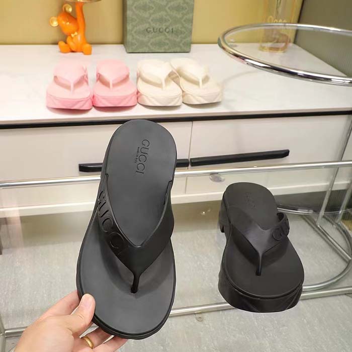 Gucci Women GG Thong Platform Slide Sandal Black Rubber Mid 5 CM Heel