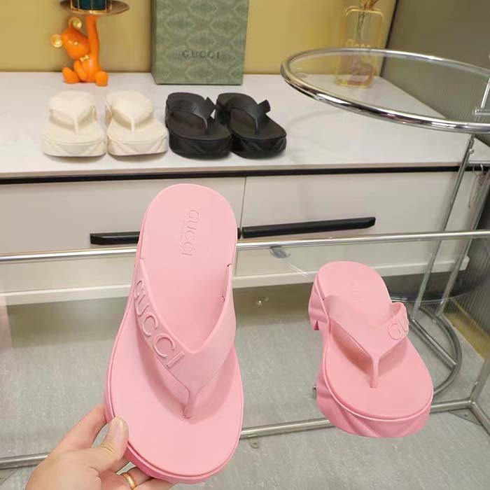 Gucci Women GG Thong Platform Slide Sandal Pink Rubber Mid 5 CM Heel