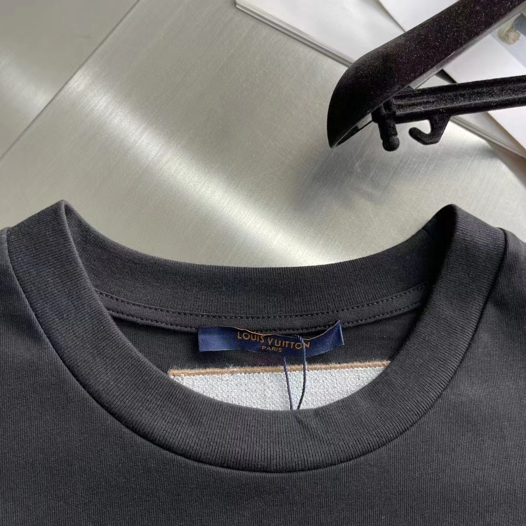 Louis Vuitton LV Men Bead-Embroidered Cotton T-Shirt Show Fit Embroidered Signature